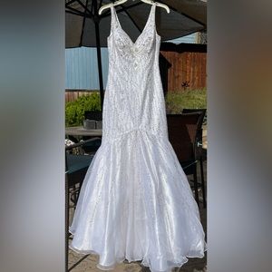 Alyce Designs Wedding / prom / formal gown